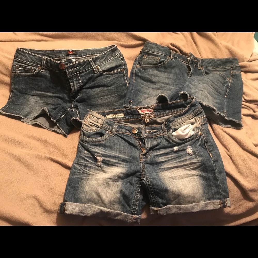 Jean shorts bundle size 7